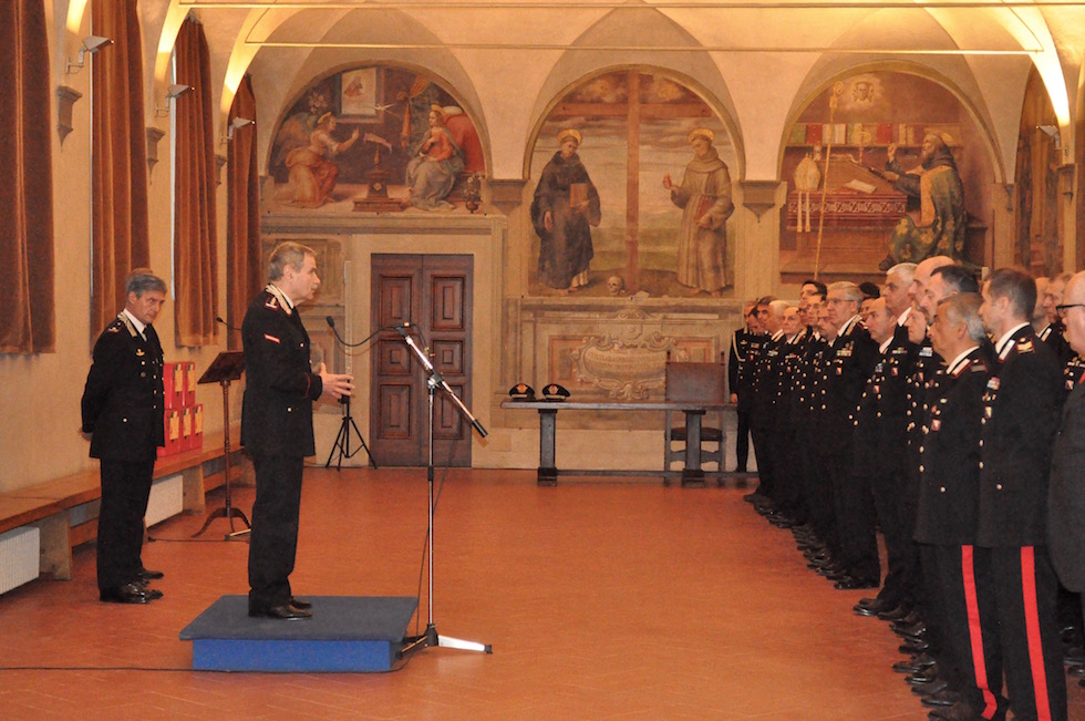 Il generale Giuliani durante l'incontro alla Legione Carabinieri Toscana