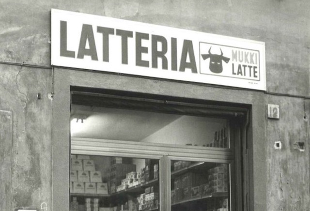 L'insegna di una latteria fiorentina negli anni '70