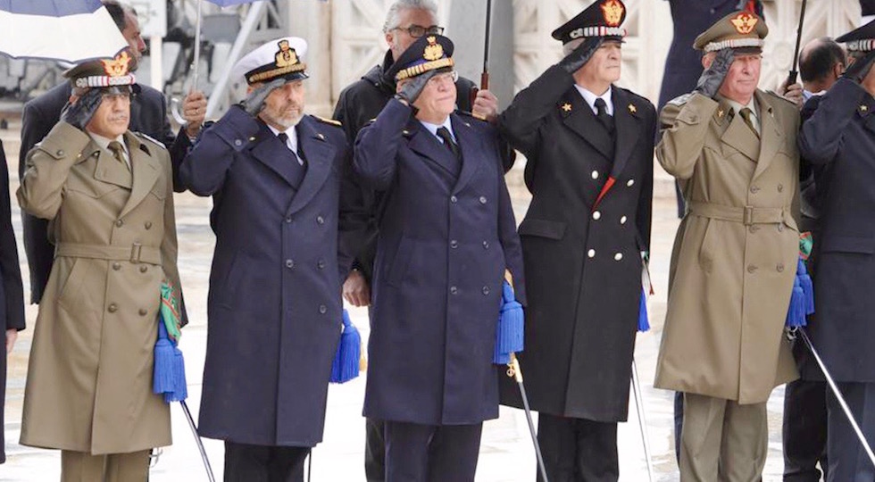 I vertici delle Forze Armate durante una cerimonia