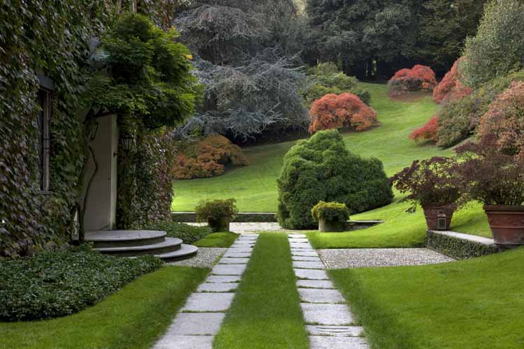 Il giardino di Villa Ratti a Como realizzato da Pietro Porcinai