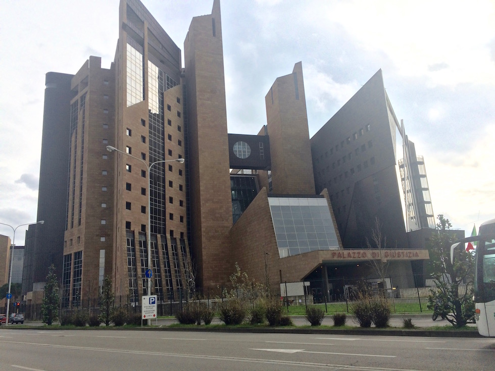 Il palazzo di Giustizia di Firenze