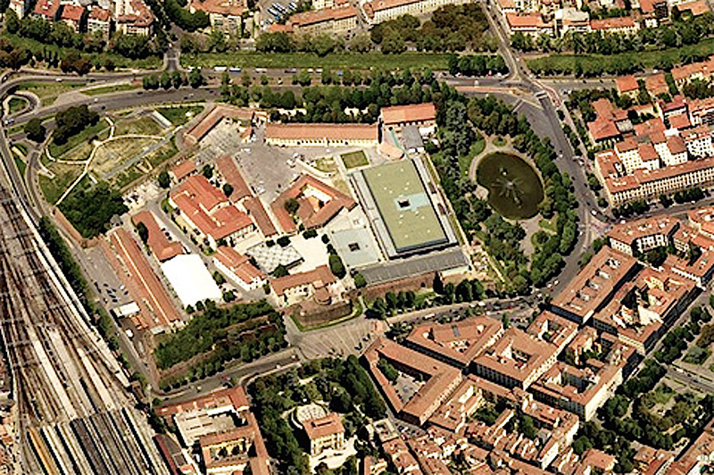 L'area della Fortezza da Basso ospita la mostra dell'Artigianato