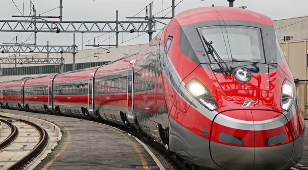 Anche i Frecciarossa fermi sulla Bologna Firenze domenica mattina 8 maggio
