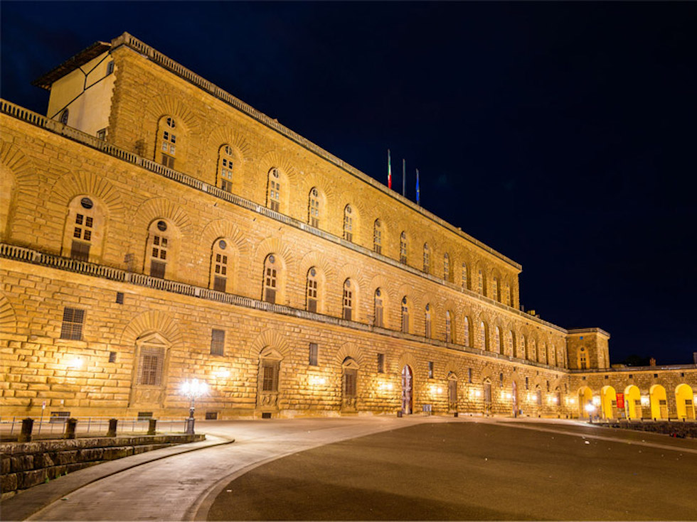 Nuova illuminazione su Palazzo Pitti grazie al Centro di Firenze per la Moda Italiana