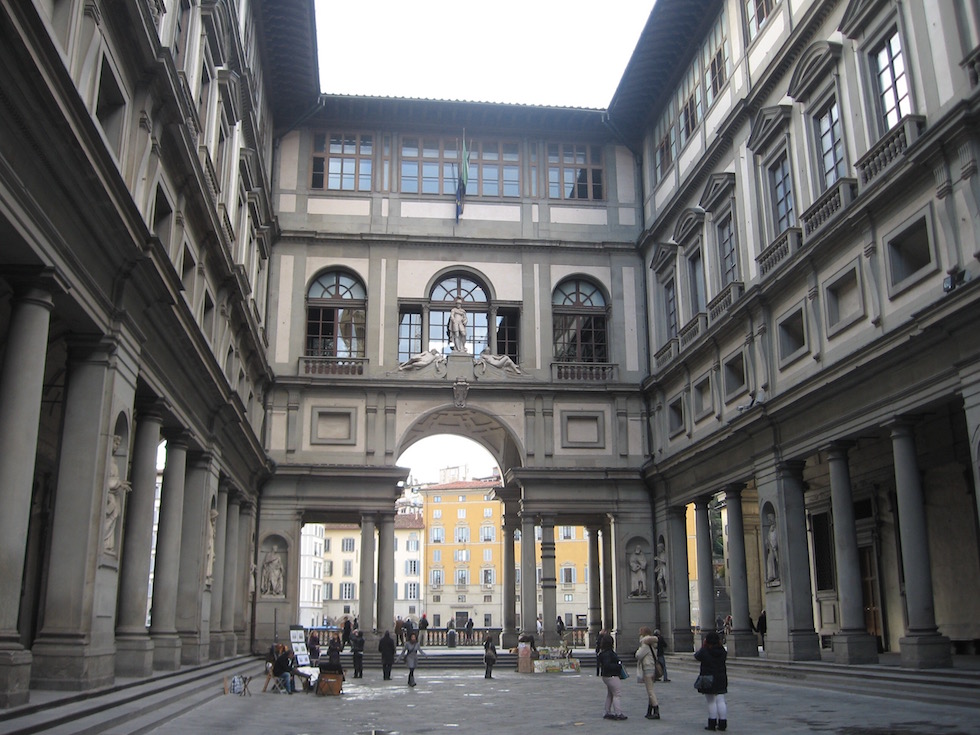 Il loggiato della Galleria degli Uffizi