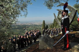 Il monumento ai carabinieri di Fiesole sul colle di San Francesco