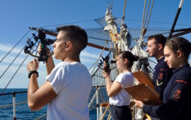 Cadetti dell'Accademia Navale su Nave Vespucci