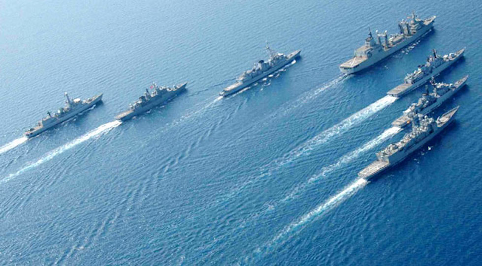 Squadra Navale in navigazione