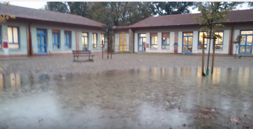 Le scuole della Montagnola all'Isolotto sono impraticabili