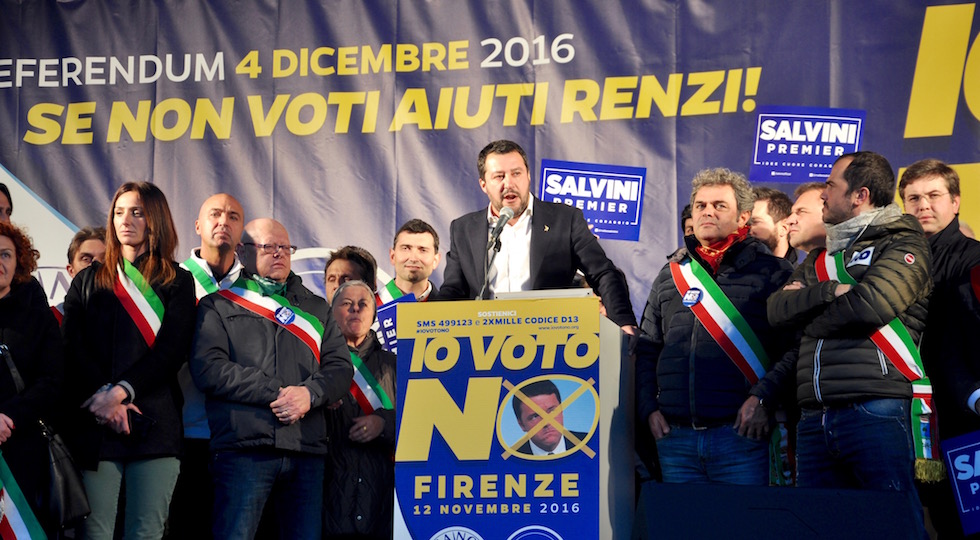 Matteo Salvini al comizio di Firenze il 12 novembre 2016 per il No al referendum