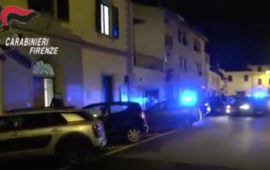 Gli arrestati all'arrivo alla Compagnia Firenze Oltrarno