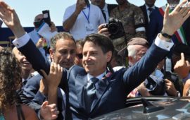 Il premier Giuseppe Conte al termine della Festa della Repubblica 2018