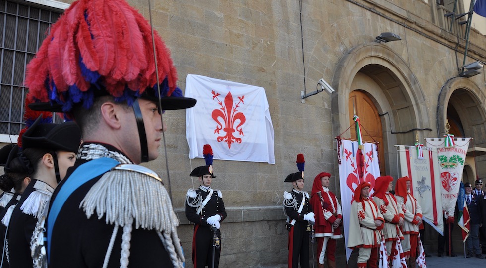 La cerimonia all'ex caserma Mameli in piazza Stazione a Firenze