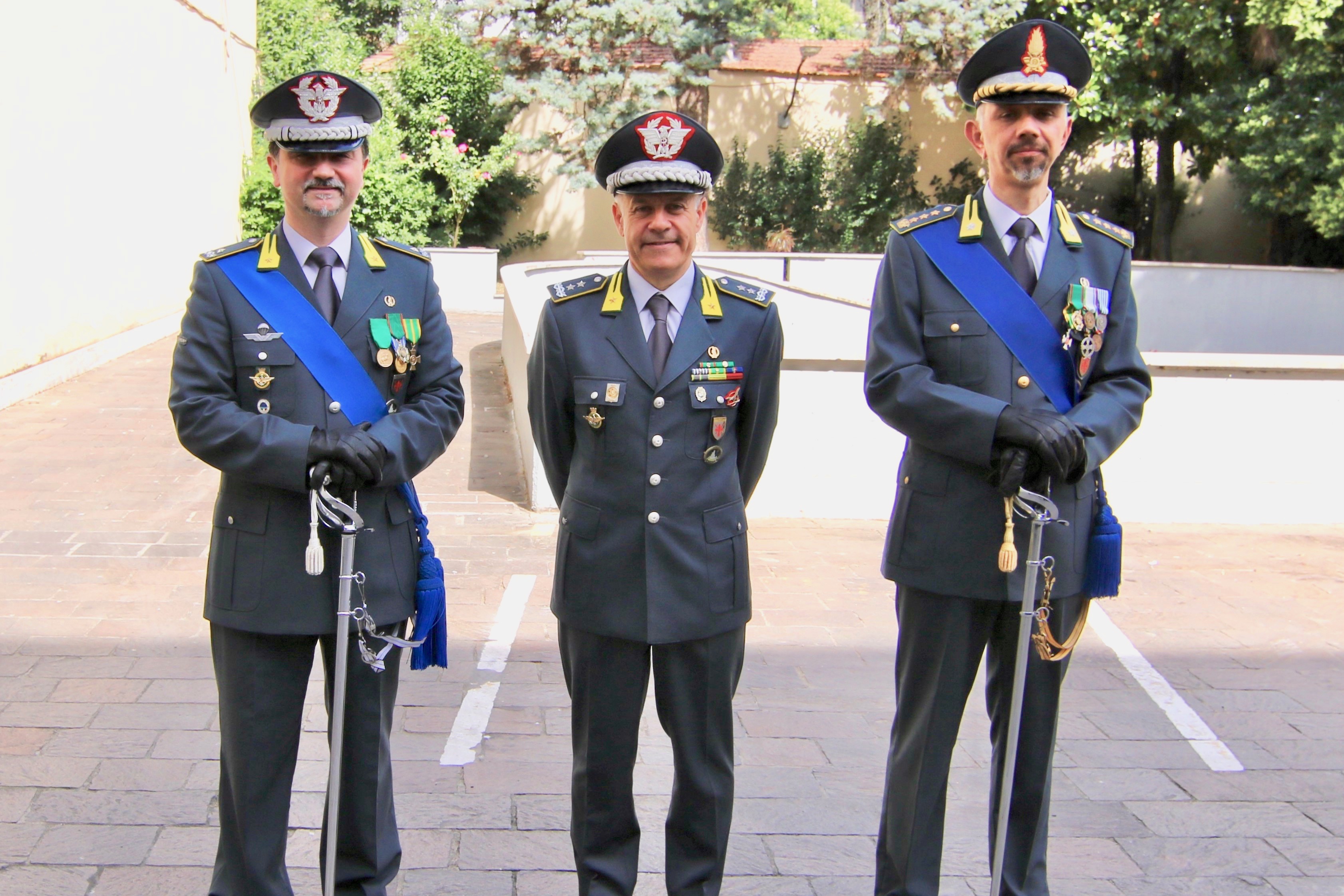da sinistra i generali Fabrizio Nieddu, Bruno Bartoloni e il colonnello Carlo Levanti