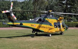 L'elicottero AW 169 con la nuova livrea della Guardia di Finanza