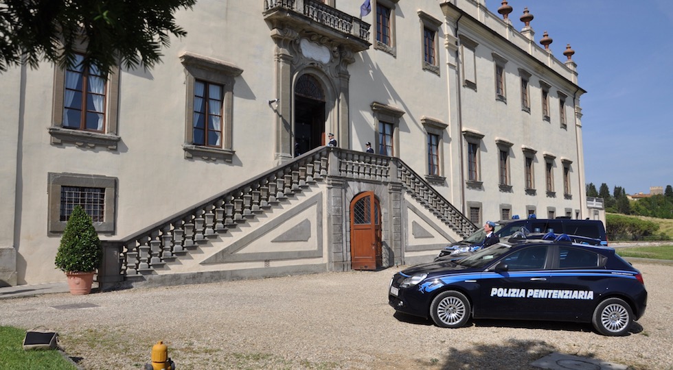Villa Castelpulci ha ospitato la celebrazione del 202° anniversario della Polizia Penitenziaria