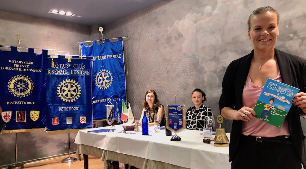 Stéphanie Öhrström al Rotary con Ilaria Mauro