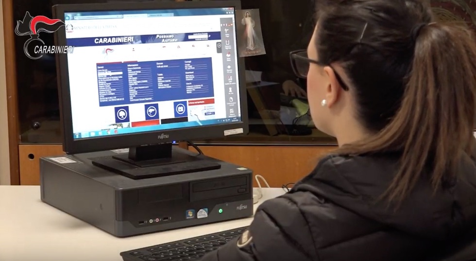 Una denuncia ai Carabinieri si può fare da casa