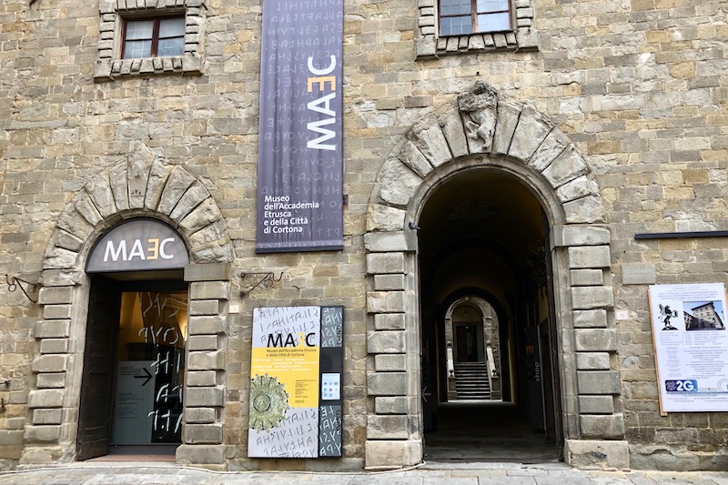 L'ingresso del Maec a Cortona