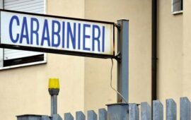 I carabinieri di Montecatini hanno offerto un pasto all'uomo che non mangiava da giorni