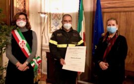 Da sin. Vice sindaco Alessia Bettini, Ispettore Roberto Casini, Prefetto Laura Lega