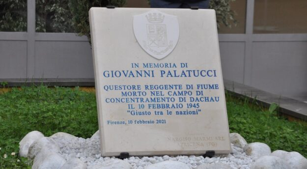 Il cippo in memoria di Giovanni Palatucci