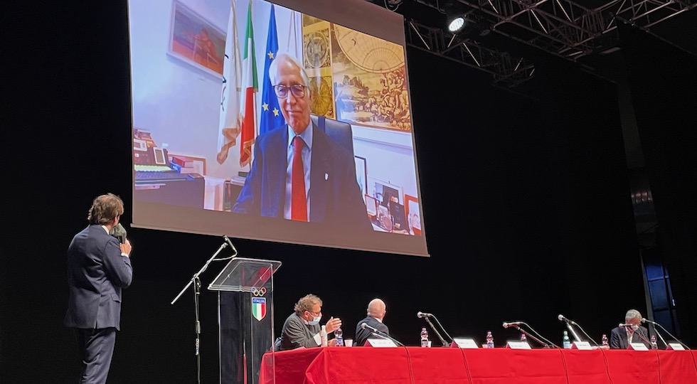 L'intervento in streaming del presidente del Coni Malagò agli Stati Generali delle Società sportive a Firenze