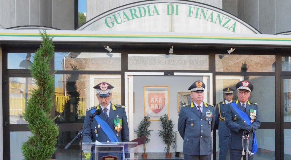 Da sin. i generali Luca Cervi, Michele Carbone e Salvatore Refolo