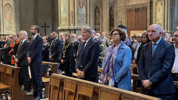 La chiesa di Orsanmichele gremita di autorità e ospiti
