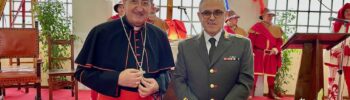 Il cardinale arcivescovo di Firenze Giuseppe Betori con il Comandante provinciale dei Vigili del Fuoco di Firenze Gennaro Tornatore