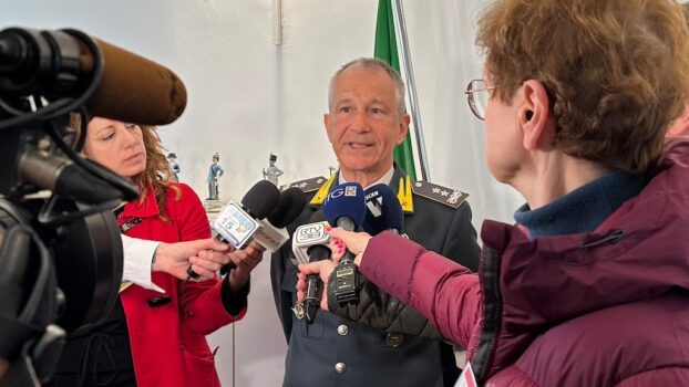 Il generale Giuseppe Magliocco presenta il calendario degli eventi in Toscana per il 250° della Guardia di Finanza