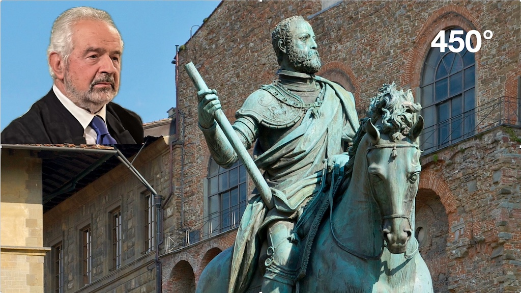 La statua di Cosimo I in piazza della Signoria a Firenze. In alto Giovanni Cipriani