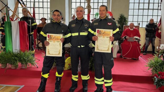 Da sin. Giovan Battista Lo Nardo, comandante Luigi Gentiluomo e Marco Galliano