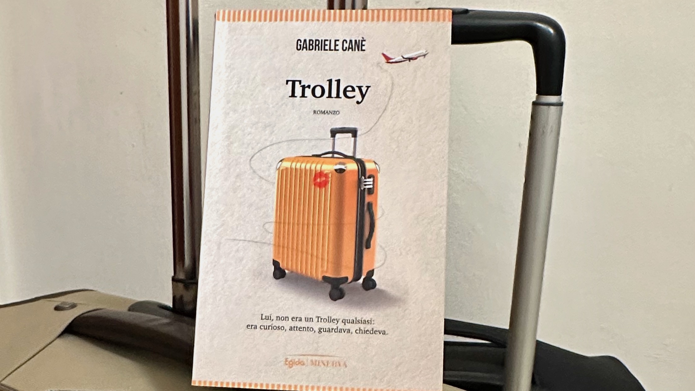 Trolley, l'ultimo romanzo di Gabriele Canè