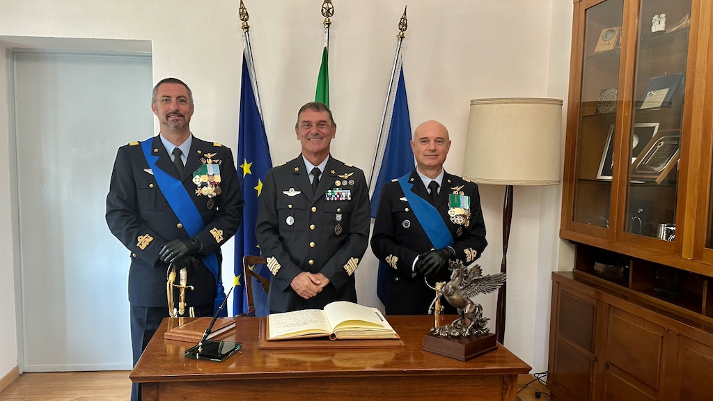 da sin. i generali Edi Turco, Francesco Vestito, Giovanni Francesco Adamo