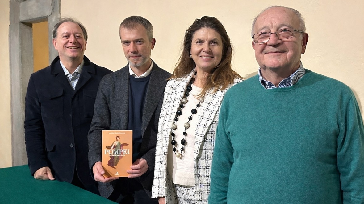 da sin. Paolo Giulierini, Gabriel Zuchtriegel, Isolina Forconi, Sergio Angori