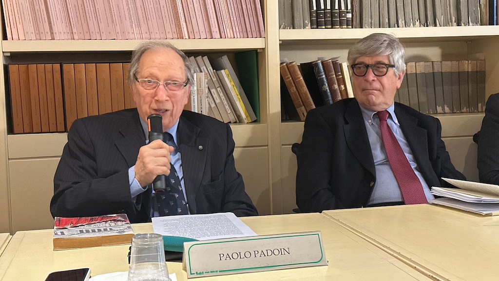 Paolo Padoin (già Prefetto di Firenze) presenta il suo ultimo libro "Difesa europea"