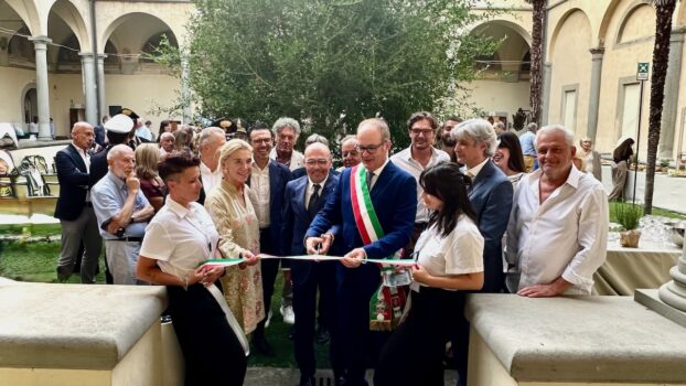 Il taglio del nastro di Cortonantiquaria 2026