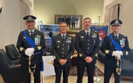 da sin. colonnello Armando Giuranna, generale Edi Turco, generale Francesco Vestito, colonnello Mauro Nazzi al termine della cerimonia del cambio di comando alla Scuola Douhet